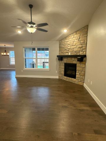 301 S Aspen Street, Buffalo, MO 65622