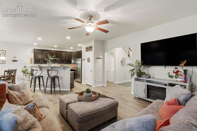 6970 Phantom Way, Colorado Springs, CO 80925