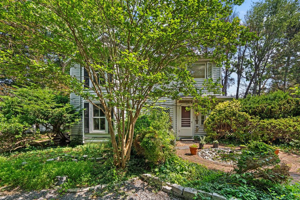 13321 TRAVILAH RD, Potomac, MD 20854