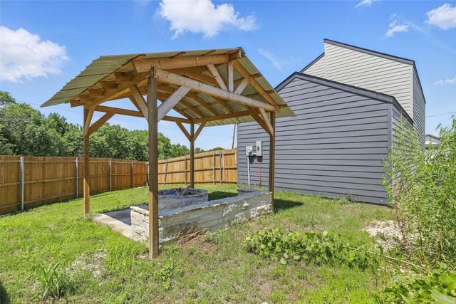 5114 Stoneridge Drive, Granbury, TX 76048