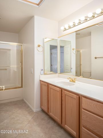 14617 N Desert Rock Drive, Oro Valley, AZ 85755