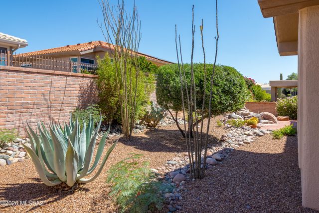 14617 N Desert Rock Drive, Oro Valley, AZ 85755