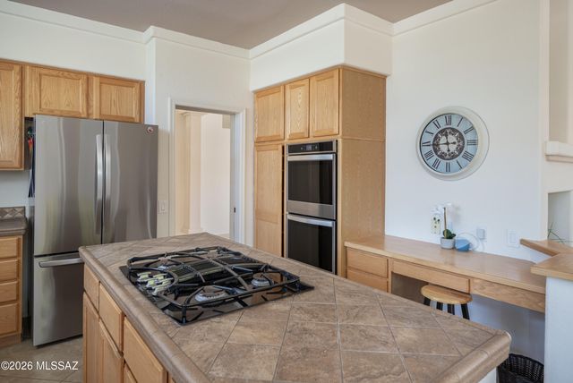 14617 N Desert Rock Drive, Oro Valley, AZ 85755