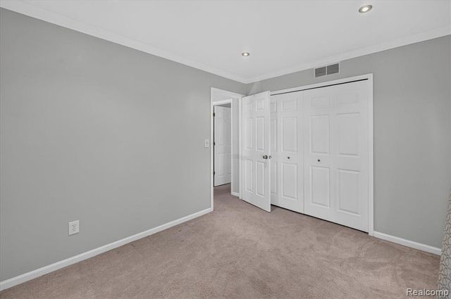 22649 Foxmoor Drive, Novi, MI 48374