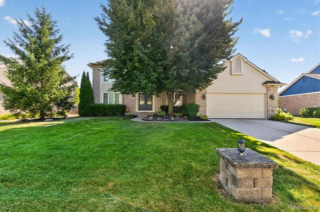 22649 Foxmoor Drive, Novi, MI 48374