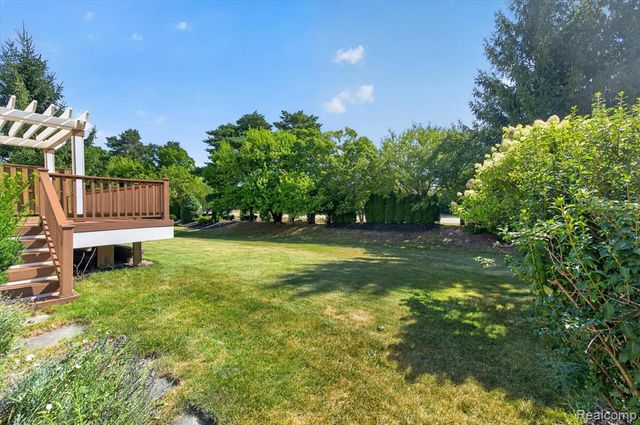 22649 Foxmoor Drive, Novi, MI 48374