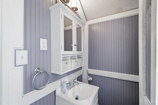 6228 Cortelyou Avenue, Cincinnati, OH 45213