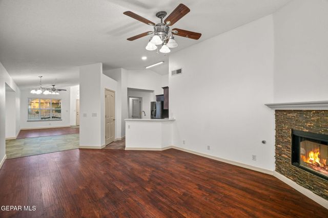 881 Dakota River Avenue, El Paso, TX 79932