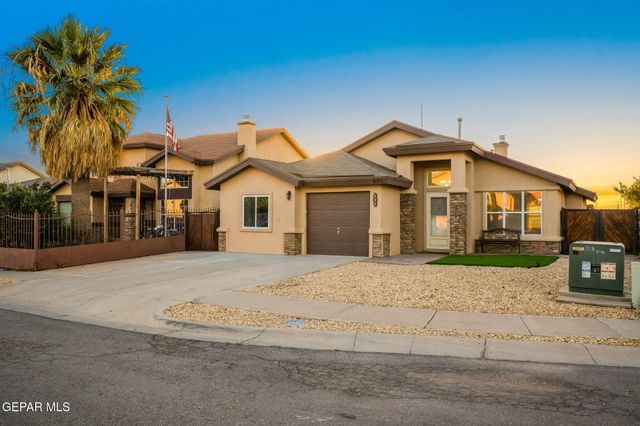 881 Dakota River Avenue, El Paso, TX 79932