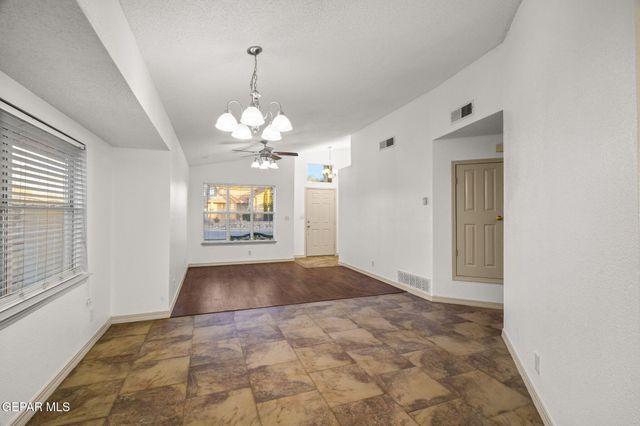 881 Dakota River Avenue, El Paso, TX 79932