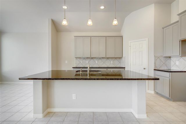 2502 Caspian Creek Lane, Iowa Colony, TX 77583