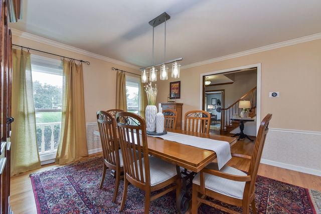26W050 Macarthur Avenue, Wheaton, IL 60188