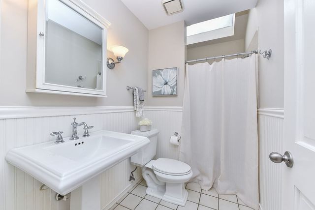 26W050 Macarthur Avenue, Wheaton, IL 60188