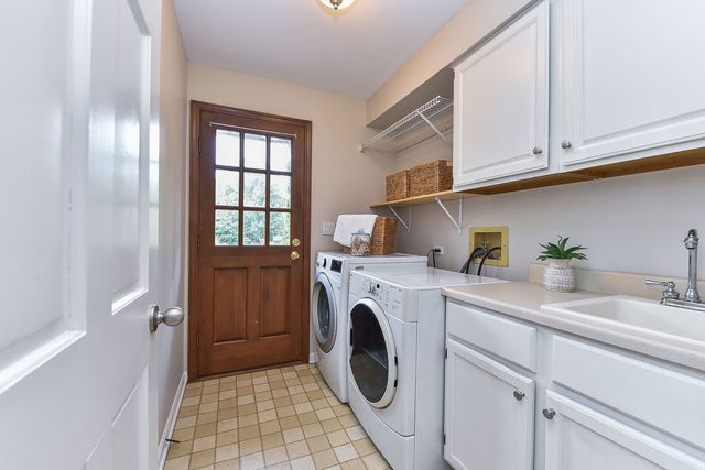 26W050 Macarthur Avenue, Wheaton, IL 60188