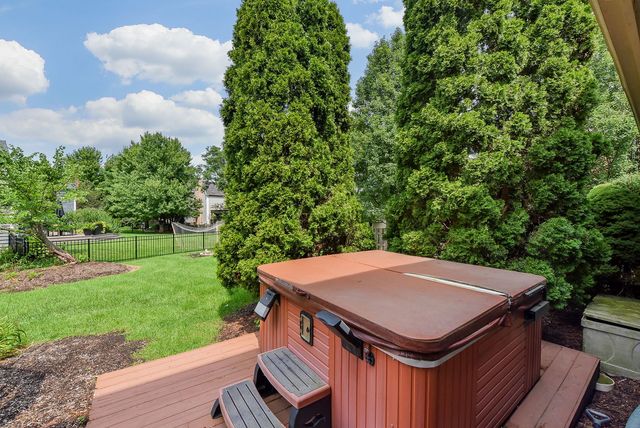 26W050 Macarthur Avenue, Wheaton, IL 60188