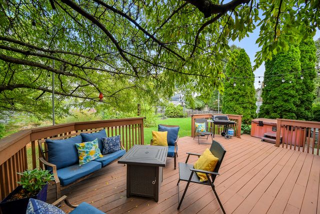 26W050 Macarthur Avenue, Wheaton, IL 60188
