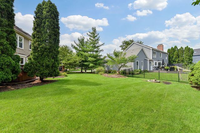 26W050 Macarthur Avenue, Wheaton, IL 60188