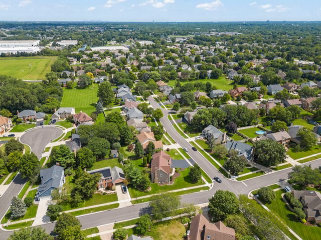 26W050 Macarthur Avenue, Wheaton, IL 60188