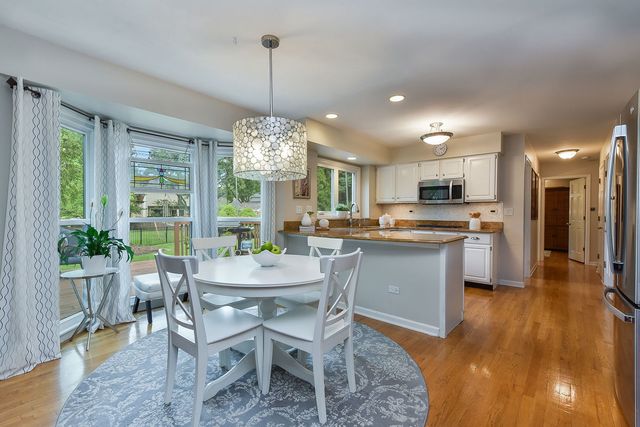 26W050 Macarthur Avenue, Wheaton, IL 60188