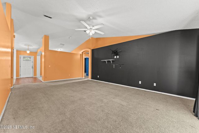8076 CUMBERLAND GAP Trail N, Jacksonville, FL 32244