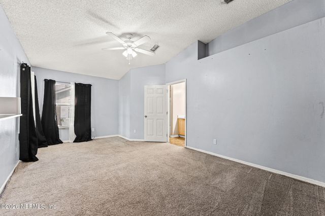 8076 CUMBERLAND GAP Trail N, Jacksonville, FL 32244