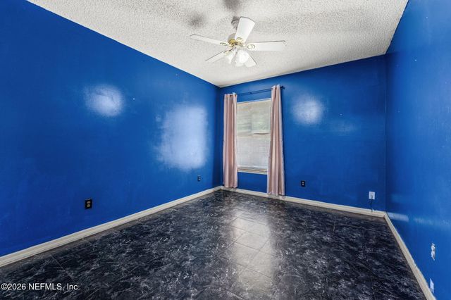 8076 CUMBERLAND GAP Trail N, Jacksonville, FL 32244