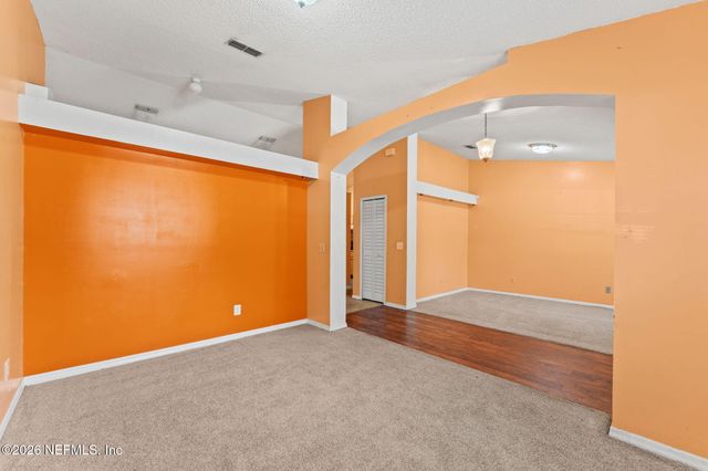 8076 CUMBERLAND GAP Trail N, Jacksonville, FL 32244