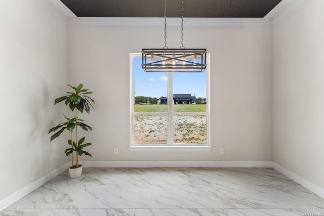 109 Summer Meadow Dr, La Vernia, TX 78121