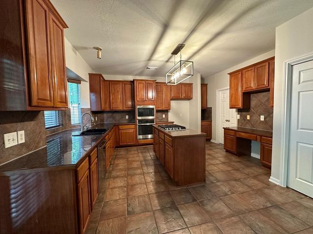 9210 Memorial Grove Drive, Spring, TX 77379