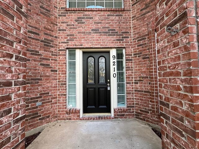 9210 Memorial Grove Drive, Spring, TX 77379