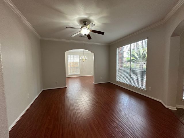 9210 Memorial Grove Drive, Spring, TX 77379