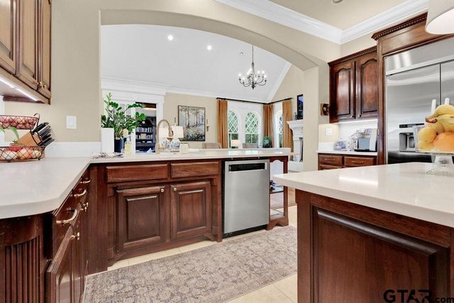 2811 Stewart Way, Tyler, TX 75709