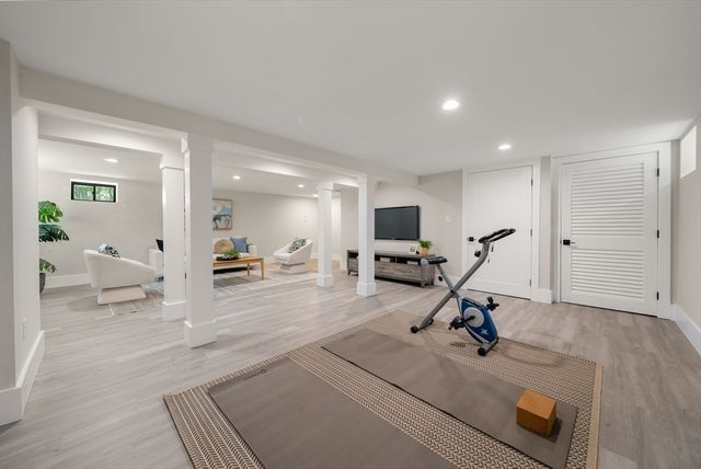 50 Lewis Ave 50, Arlington, MA 02474