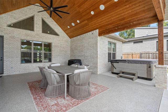 4303 Spyglasss Drive, Springdale, AR 72764
