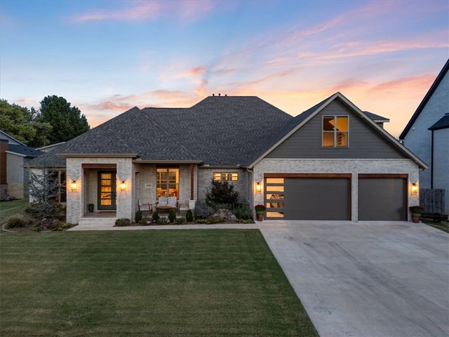 4303 Spyglasss Drive, Springdale, AR 72764