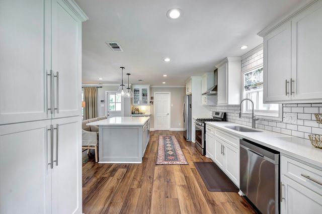 2914 Ann Arbor Drive, Houston, TX 77063