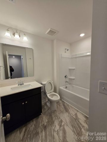 774 NW Kitfox Drive 155, Concord, NC 28027