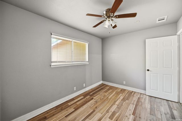 7627 GLEN VIS, San Antonio, TX 78239