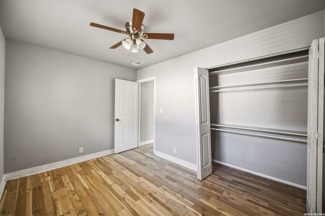 7627 GLEN VIS, San Antonio, TX 78239