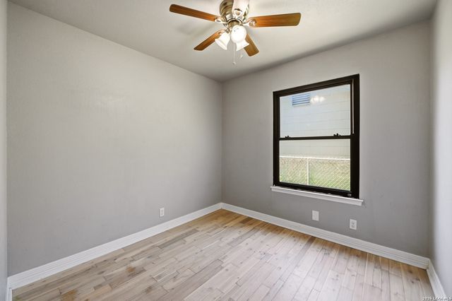 7627 GLEN VIS, San Antonio, TX 78239