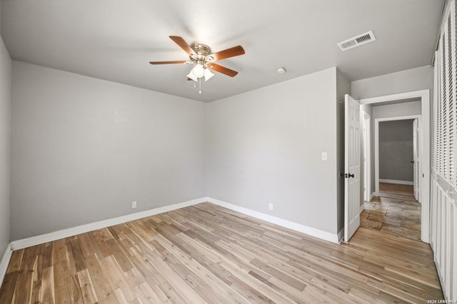 7627 GLEN VIS, San Antonio, TX 78239
