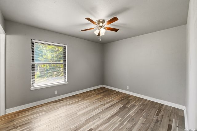7627 GLEN VIS, San Antonio, TX 78239