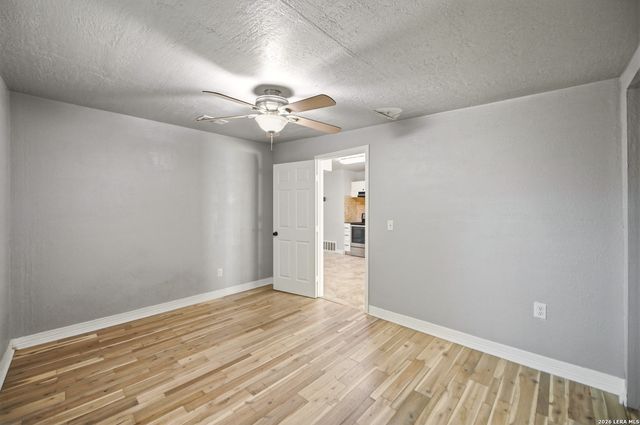 7627 GLEN VIS, San Antonio, TX 78239