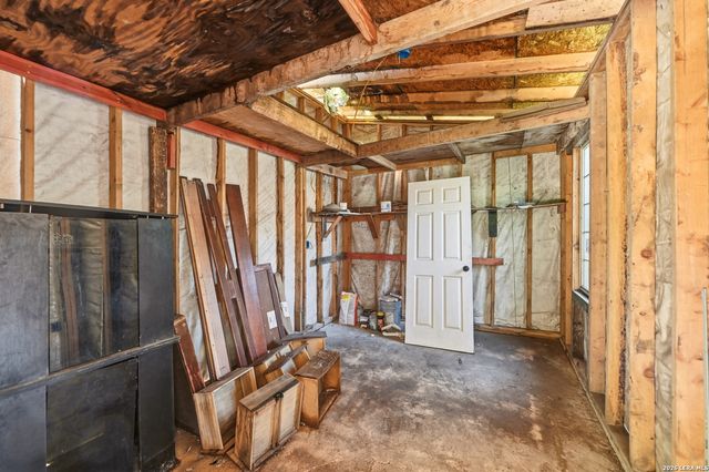 7627 GLEN VIS, San Antonio, TX 78239
