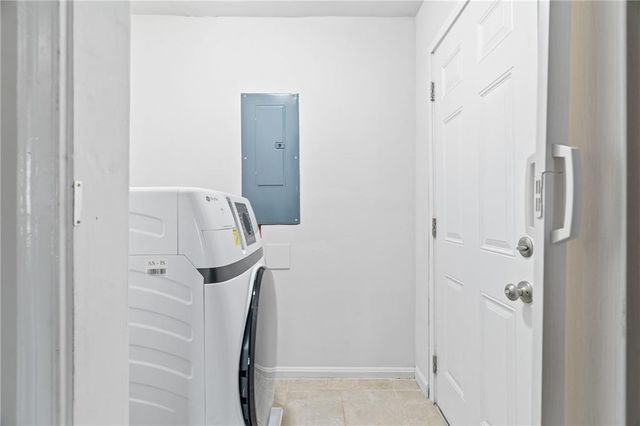 681 Toliver NE Street, Marietta, GA 30060