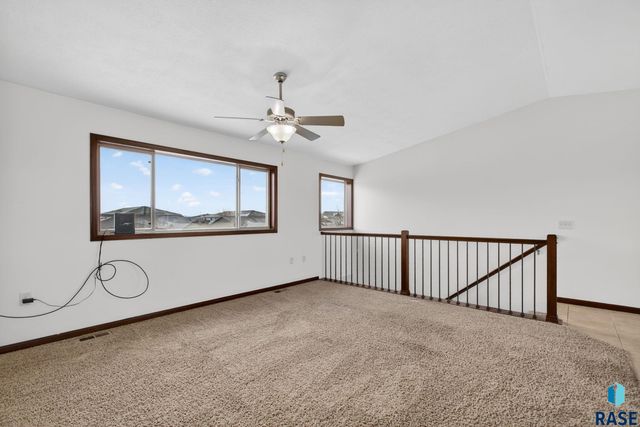 6509 S Tomar Rd Road, Sioux Falls, SD 57108