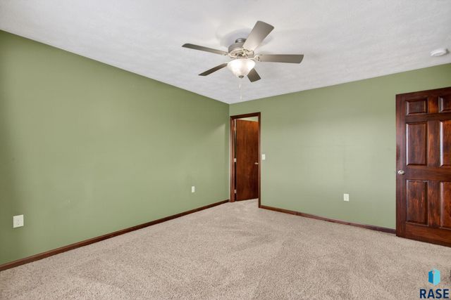 6509 S Tomar Rd Road, Sioux Falls, SD 57108