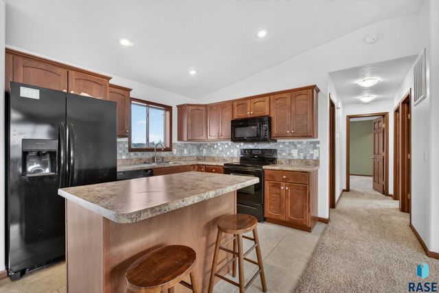 6509 S Tomar Rd Road, Sioux Falls, SD 57108