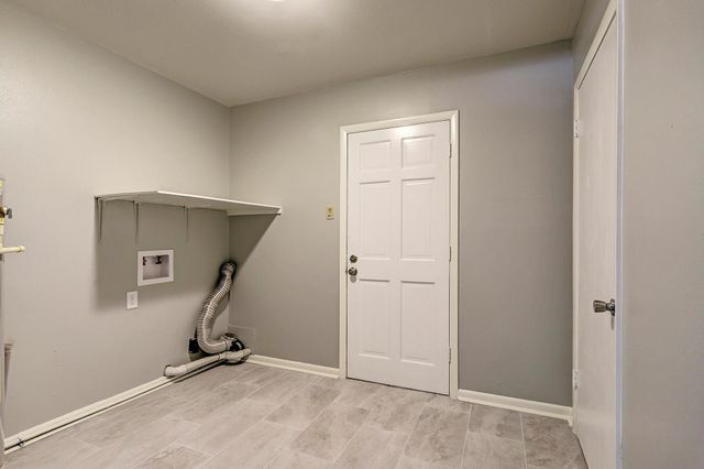 9208 Rangely Drive, Houston, TX 77055