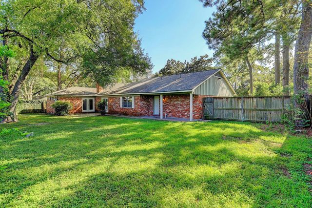 9208 Rangely Drive, Houston, TX 77055